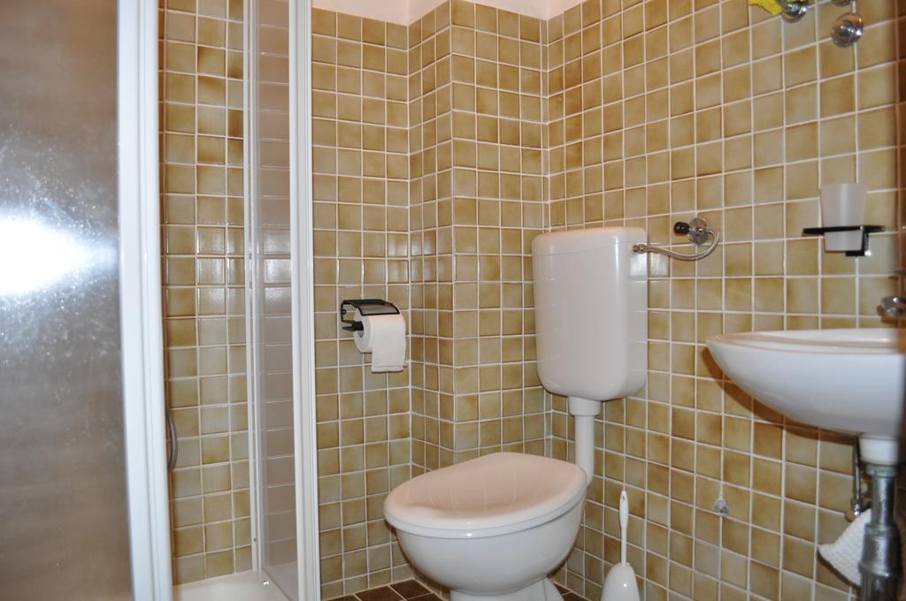 Apartments Smilja Ljubac  Ngoại thất bức ảnh