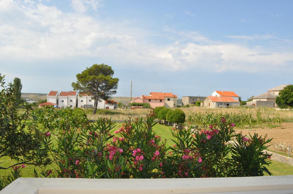 Apartments Smilja Ljubac  Ngoại thất bức ảnh