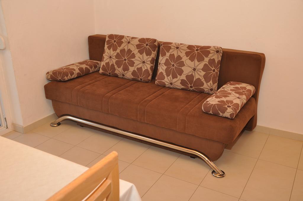 Apartments Smilja Ljubac  Ngoại thất bức ảnh