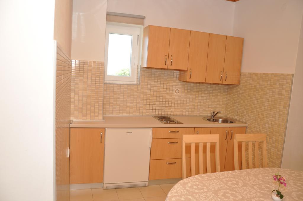 Apartments Smilja Ljubac  Ngoại thất bức ảnh