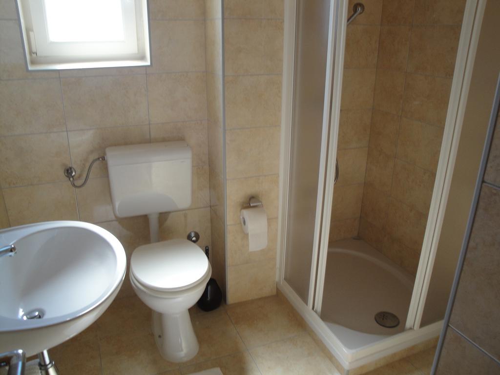 Apartments Smilja Ljubac  Ngoại thất bức ảnh