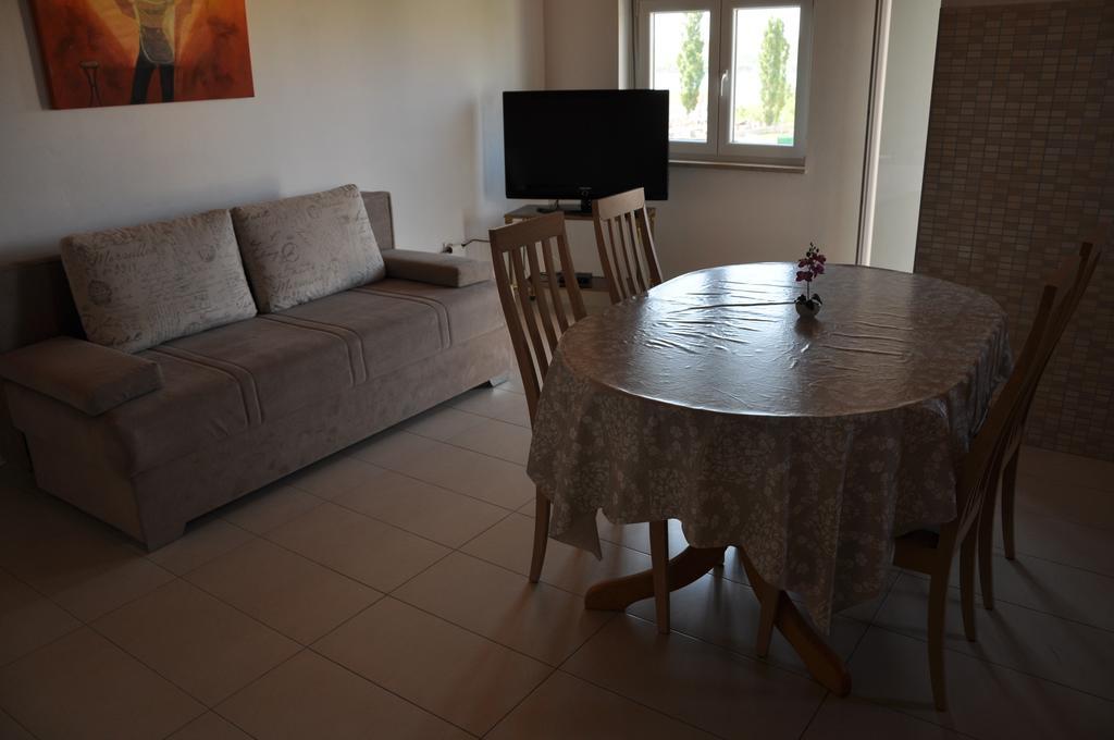 Apartments Smilja Ljubac  Ngoại thất bức ảnh