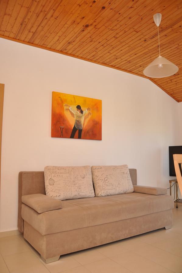 Apartments Smilja Ljubac  Ngoại thất bức ảnh